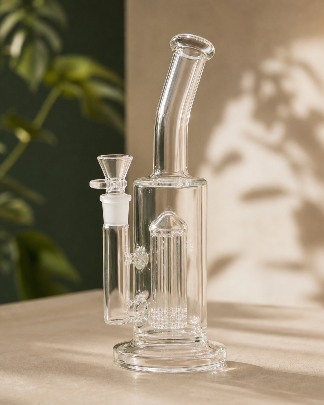 Glass water pipe (bong)